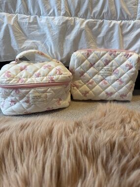 Quilted Pink Bow Cosmetic Bags Set